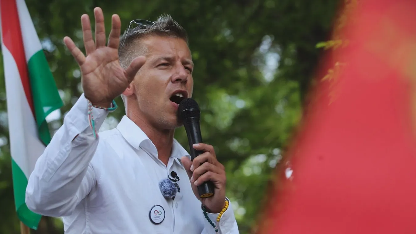 Magyar Péternek támogatnia kell Ukrajnát az európai pénzért