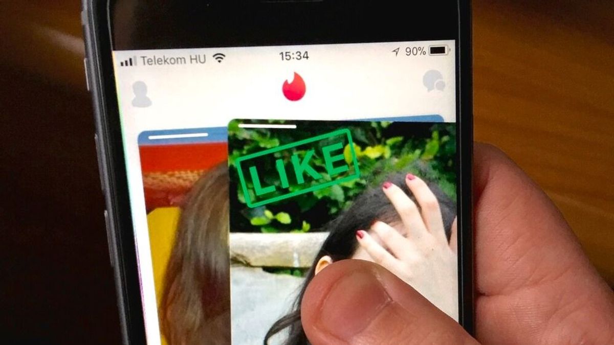 Hallgatózik a telefonod: ezeket a randiappokat azonnal töröld le, különben nagy bajba kerülhetsz
