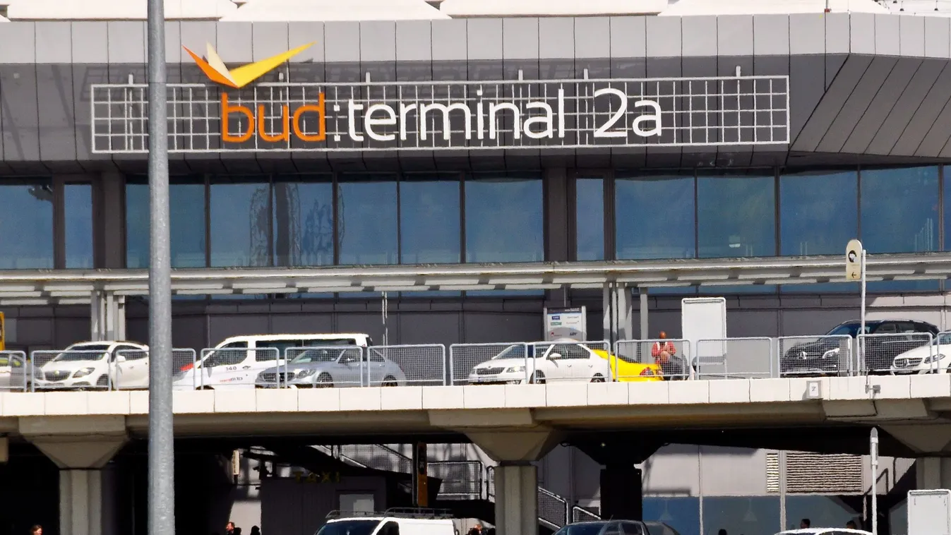 Nagy Márton: "Visszaszereztük, újra magyar kézben a reptér"