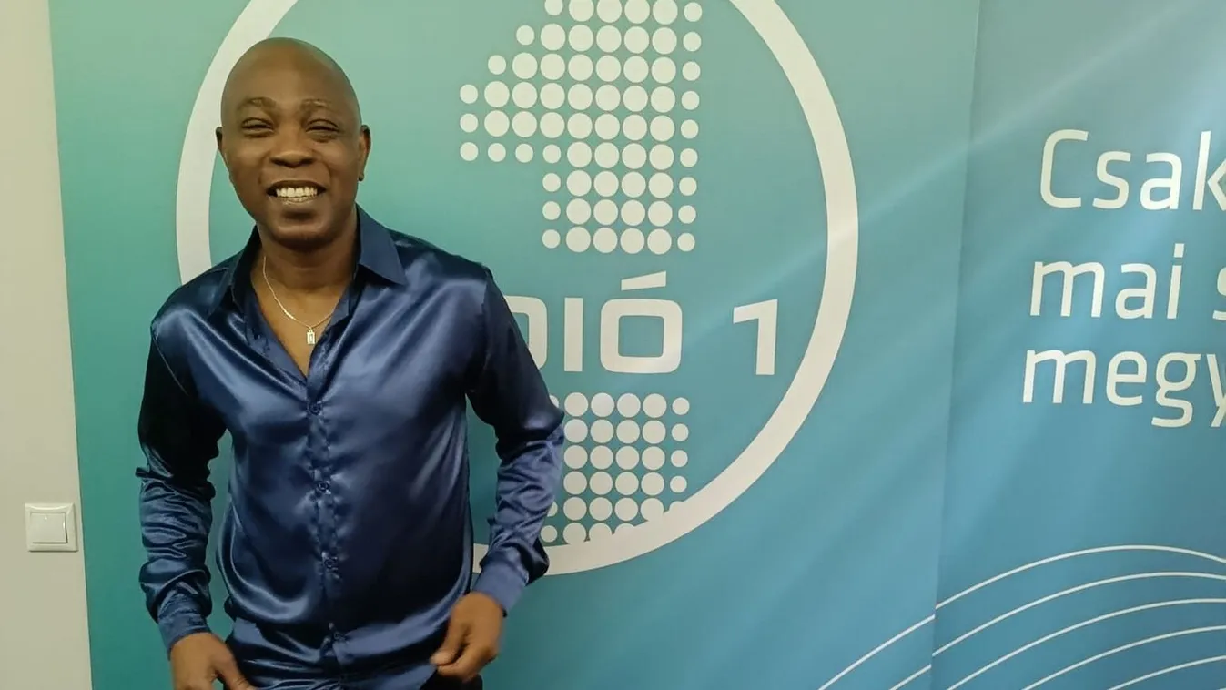 Pusztító Pákó dallal lelkesítik a csapatot