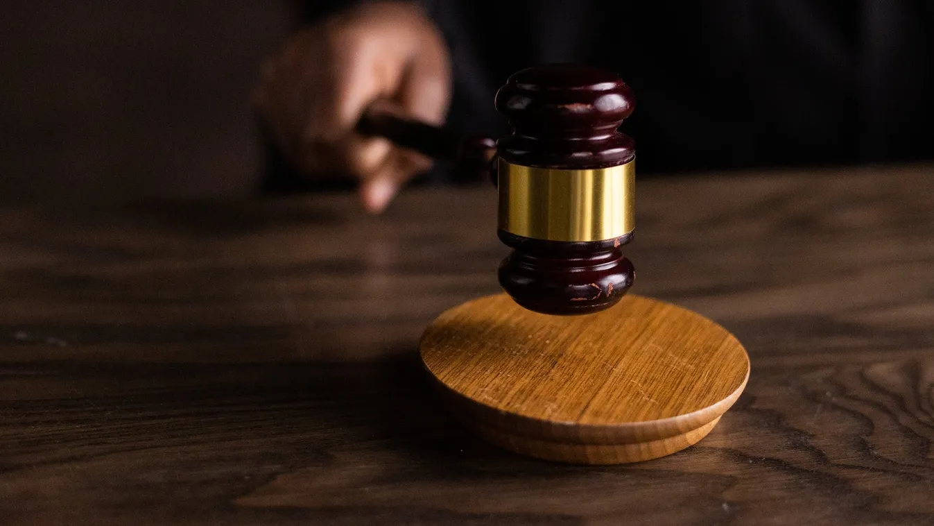 Napi 400 milliót akar elvenni a magyar családoktól Brüsszel