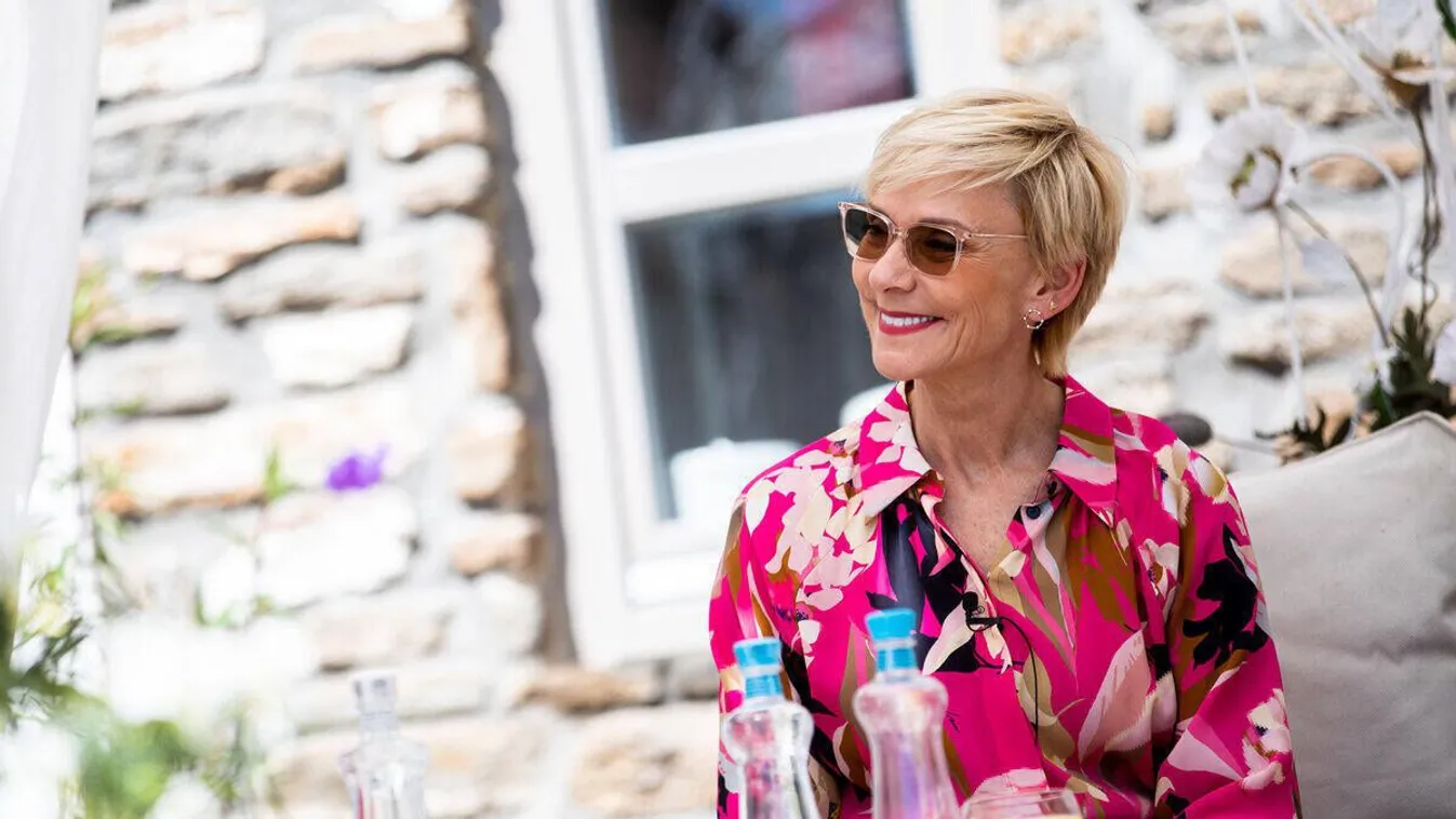 Következményei lettek, hogy 46 évesen szült Jakupcsek