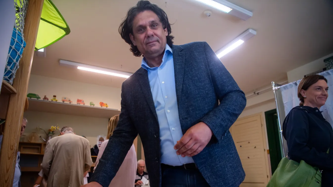 Deutsch Tamás is leadta szavazatát - Fotók