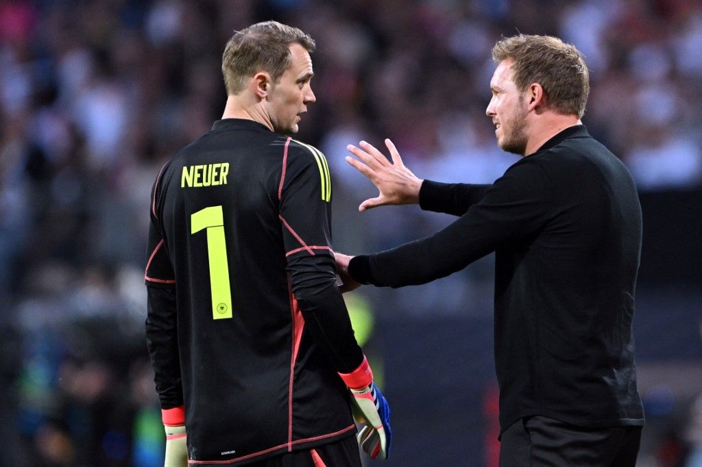 Neuert gyakran játék közben is magához hívta Nagelsmann, de elcsászkált ő magától is a kapujától
