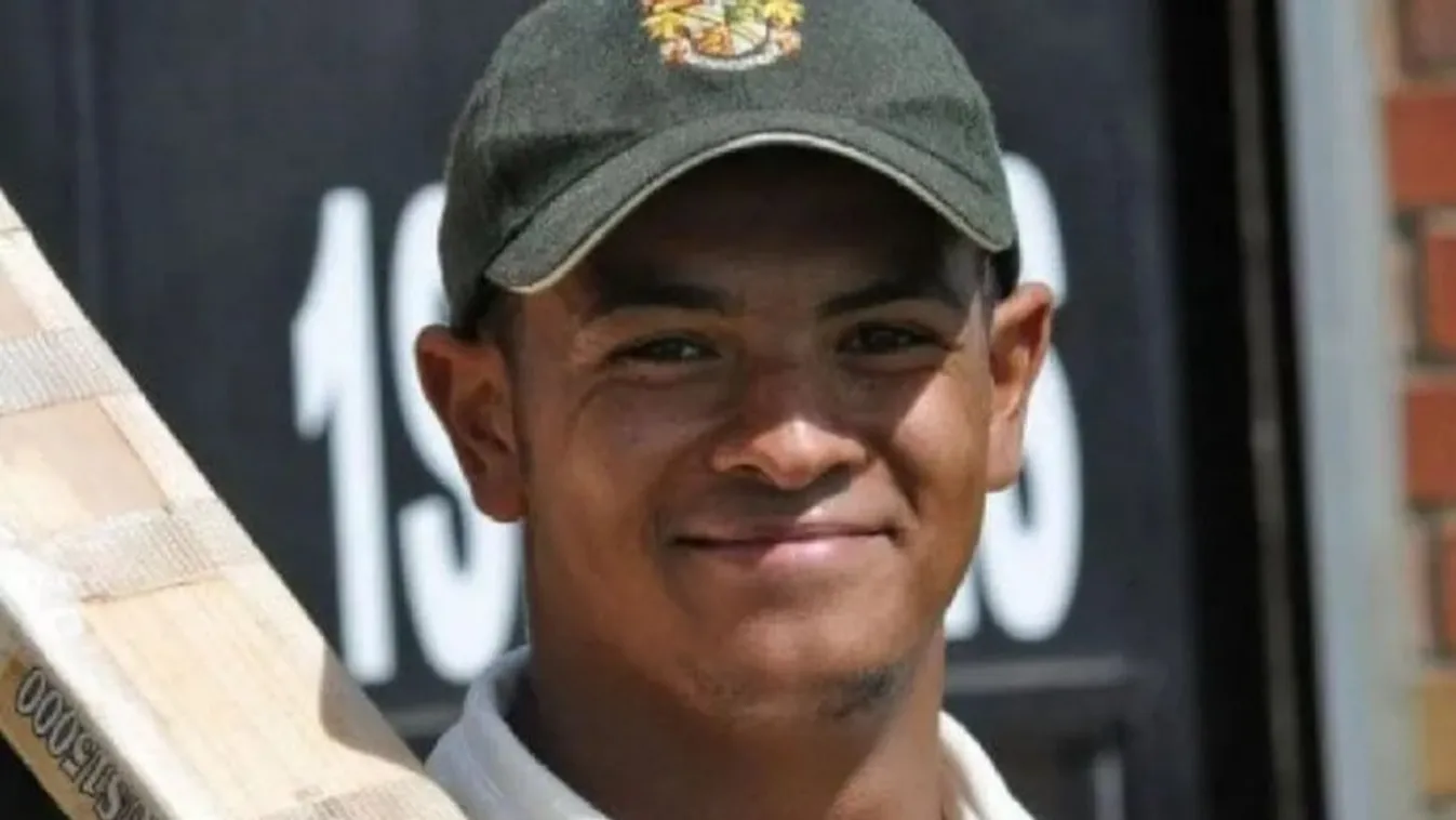 Holtan esett össze a mérkőzésen a 24 éves játékos