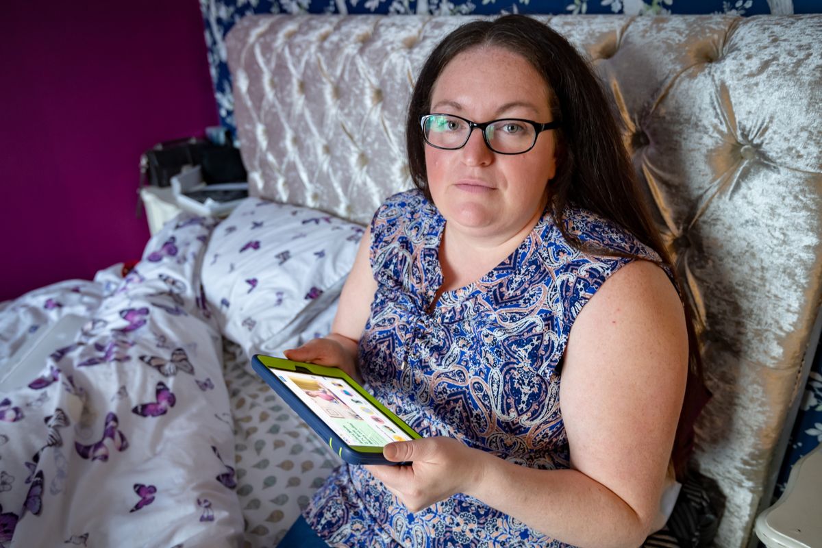 Mum with sleep-shopping disorder scammed after sharing bank details while asleep