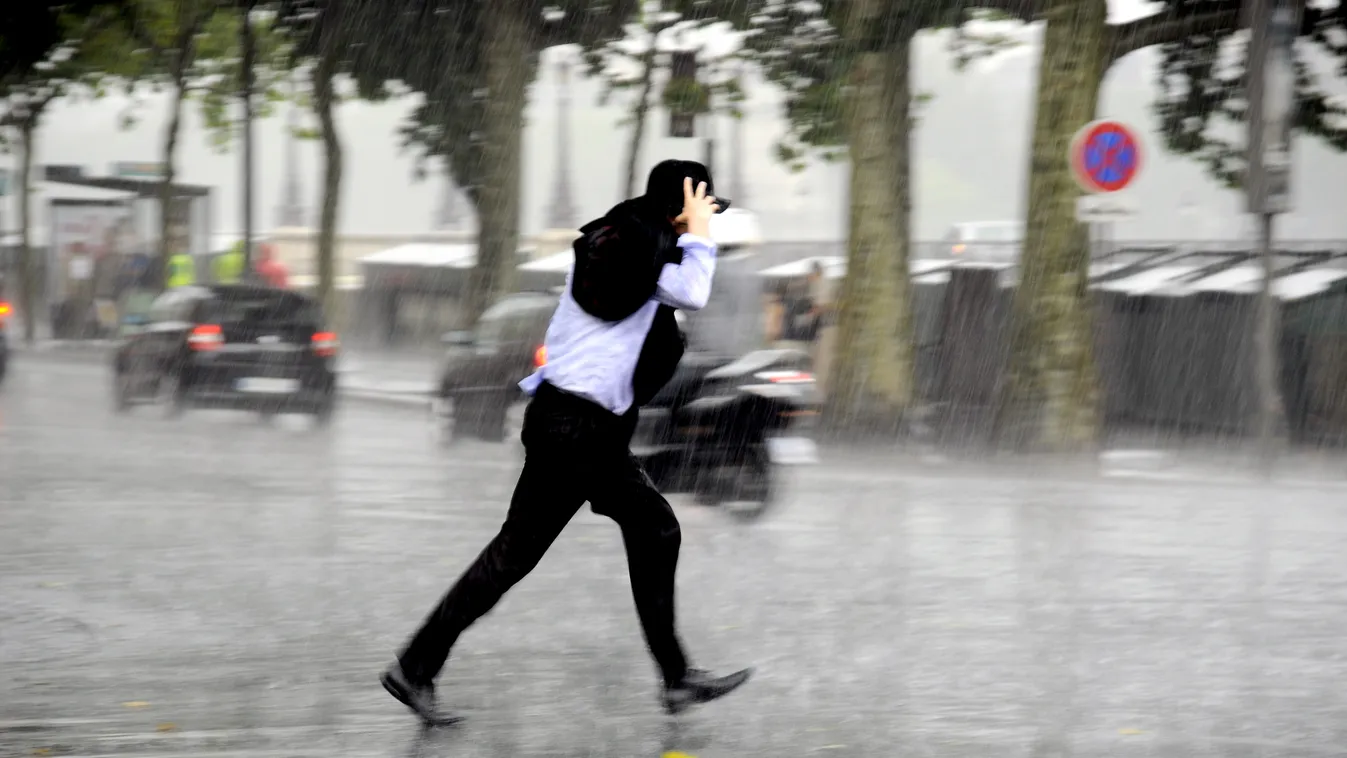 Perceink vannak hátra és kettészakad az ország