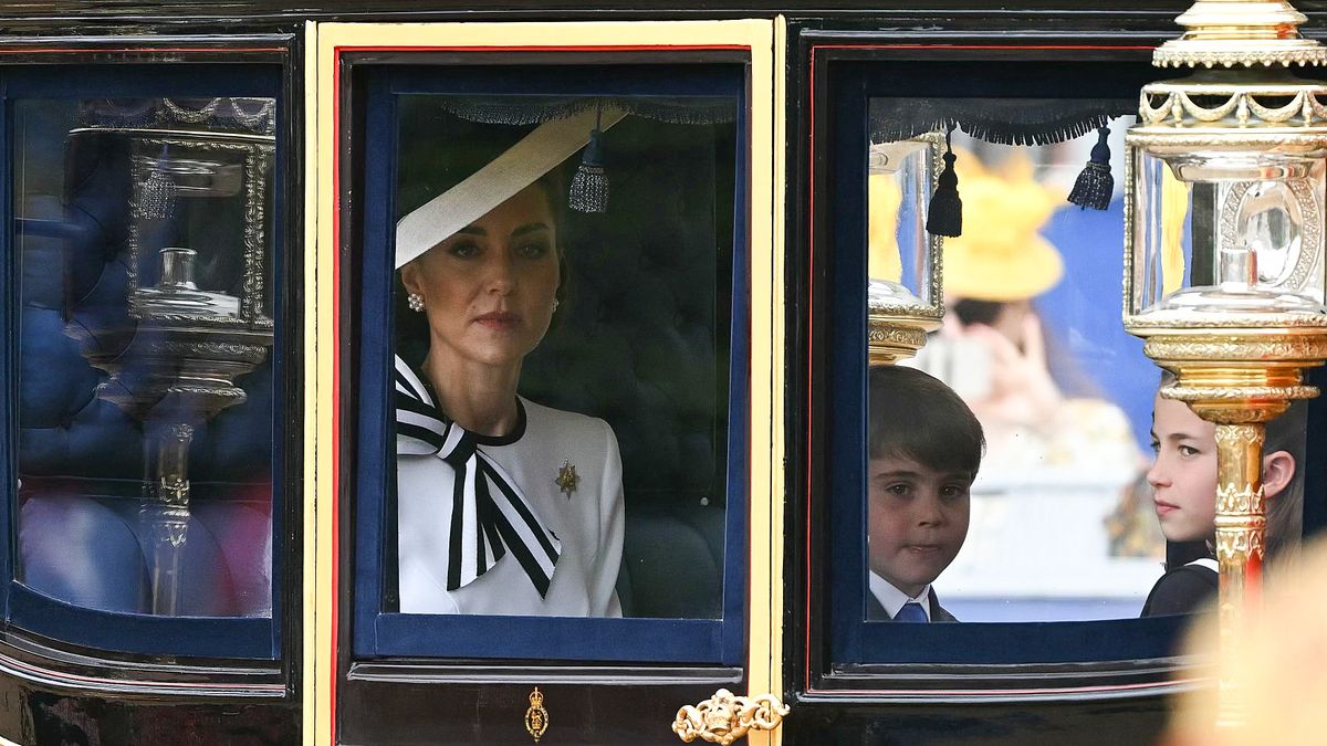 Ezzel vége? Katalin hercegné rákbetegsége után újabb sokkoló hír jött a királyi családról