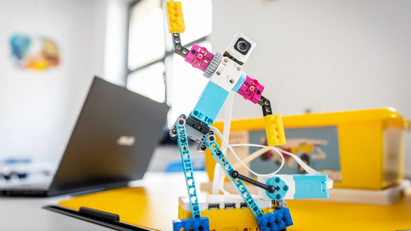 Már 40 iskola élvezheti a High-Tech Suli előnyeit