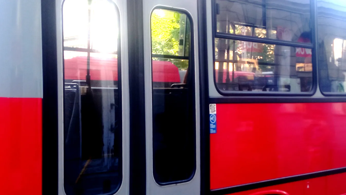 A szörnyű szegedi buszbaleset sérültje ügyvédet fogadna