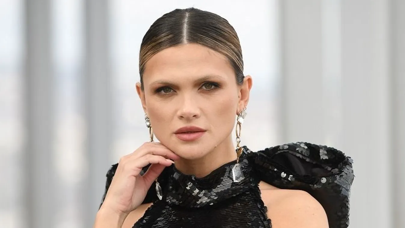 Másodikként sem érzi magát vesztesnek a szépséges modell