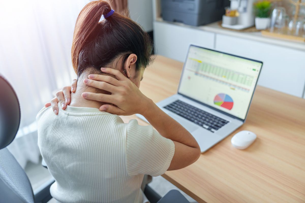 Woman,Having,Neck,And,Shoulder,Pain,During,Work,Long,Time