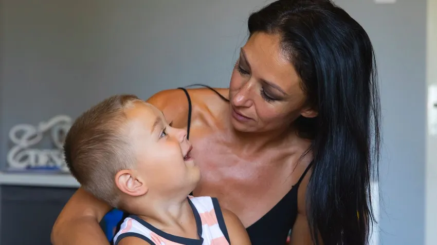 Az idővel fut versenyt az izomsorvadásos Levi és családja