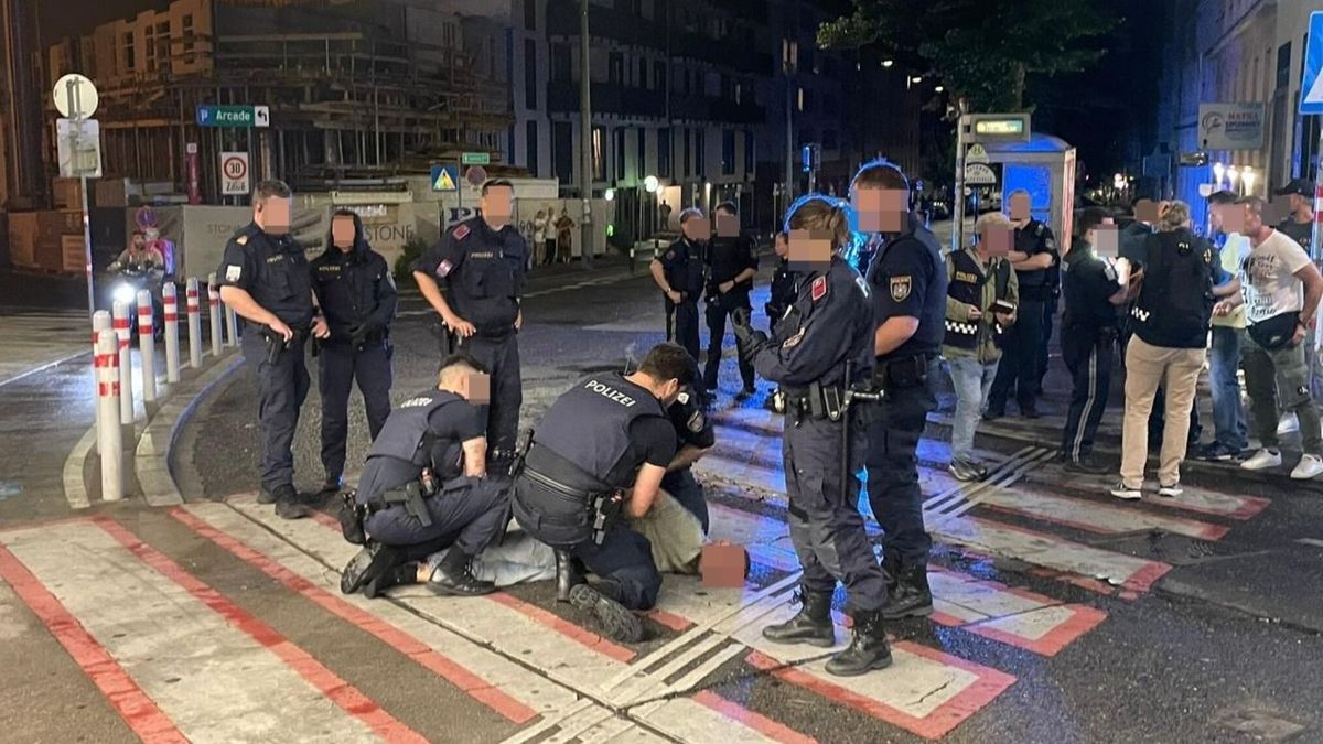 Migránsbandák összecsapásaitól volt hangos a hétvégén Bécs belvárosa