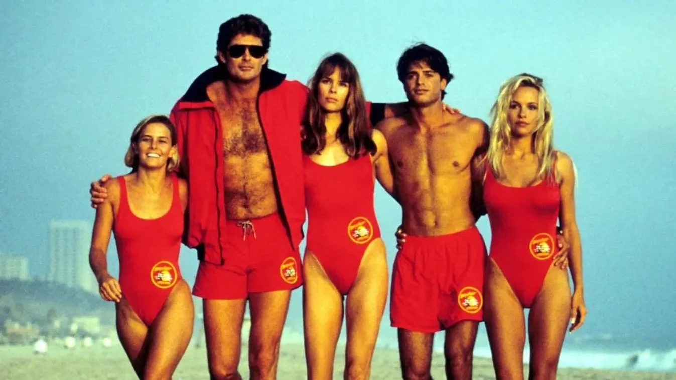Elmennél mellette az utcán: döbbenetesen megváltozott a Baywatch szőke szépsége