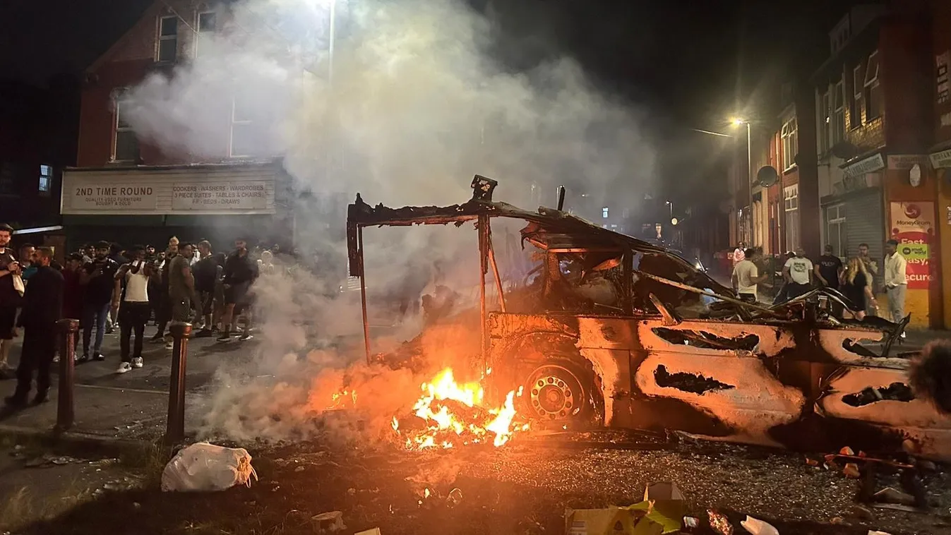 Zavargások törtek ki egy brit nagyvárosban!