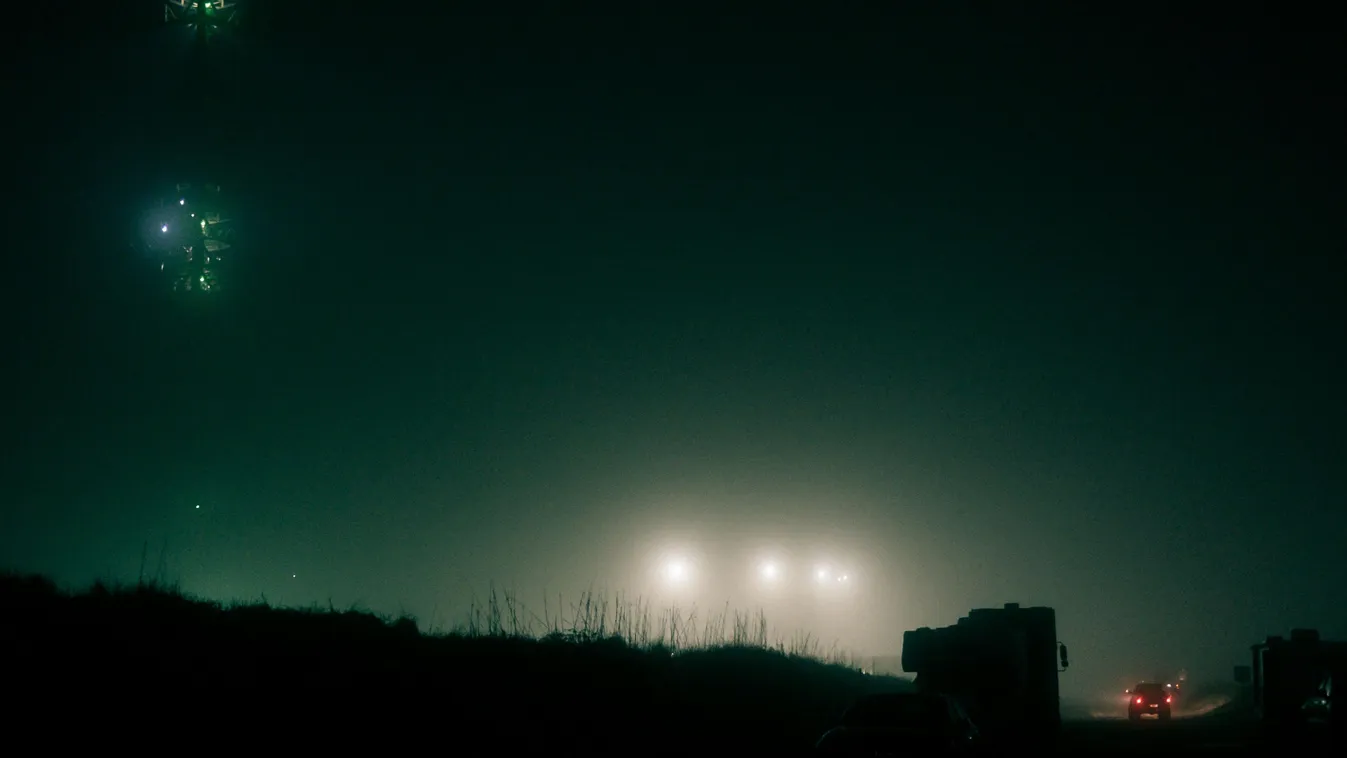 Egy egész rajnyi UFO-t láttak hazánk egén