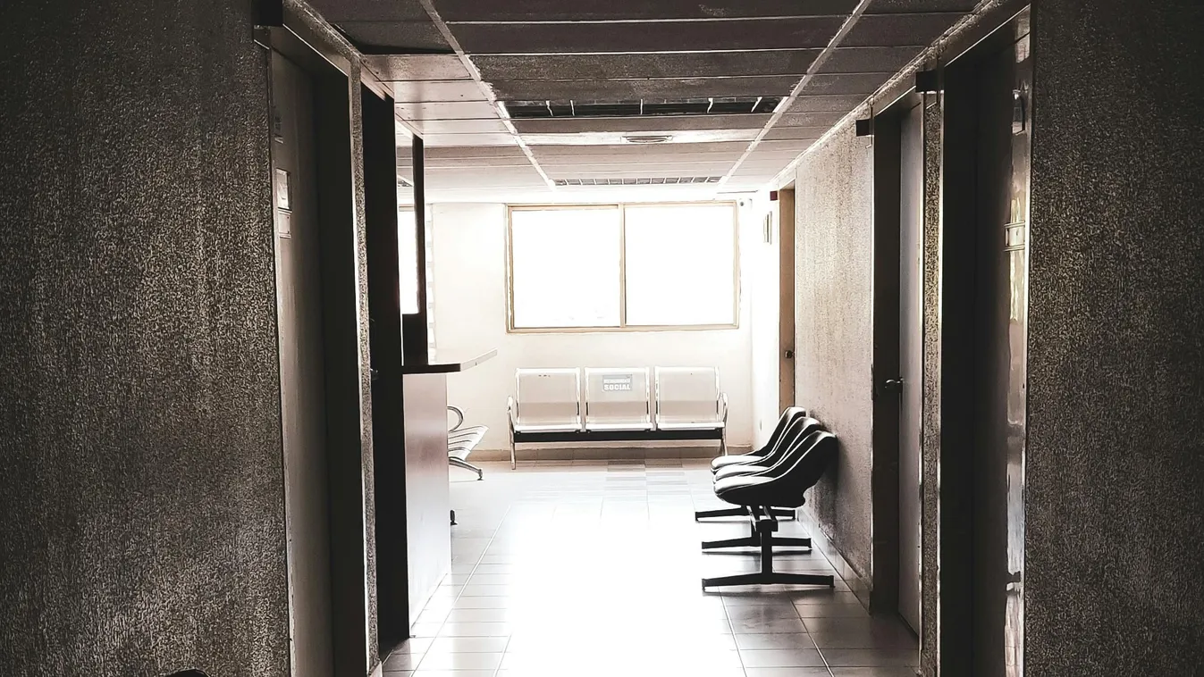 Csökkenhetnek a várólisták az egészségügyben, ez az oka