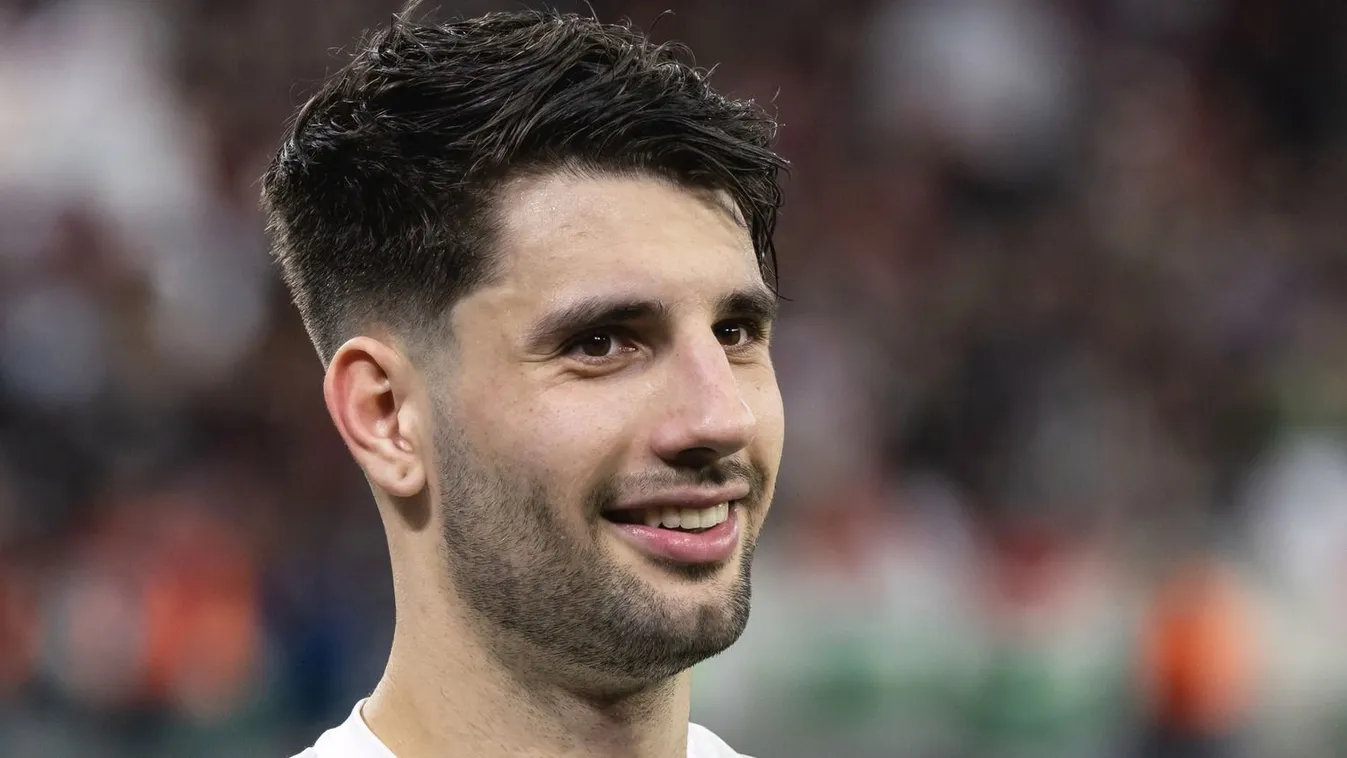 Liverpoolból üzentek a nyaraló Szoboszlai Dominiknak