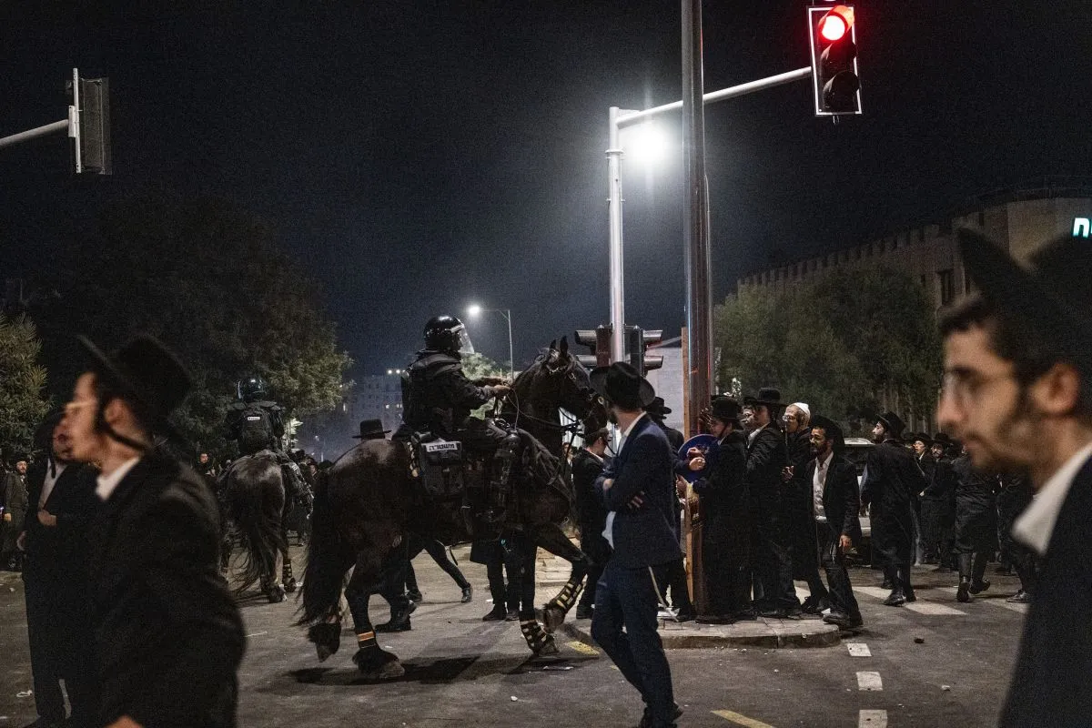 Ultra-orthodox Jews protest military draft in Jerusalem