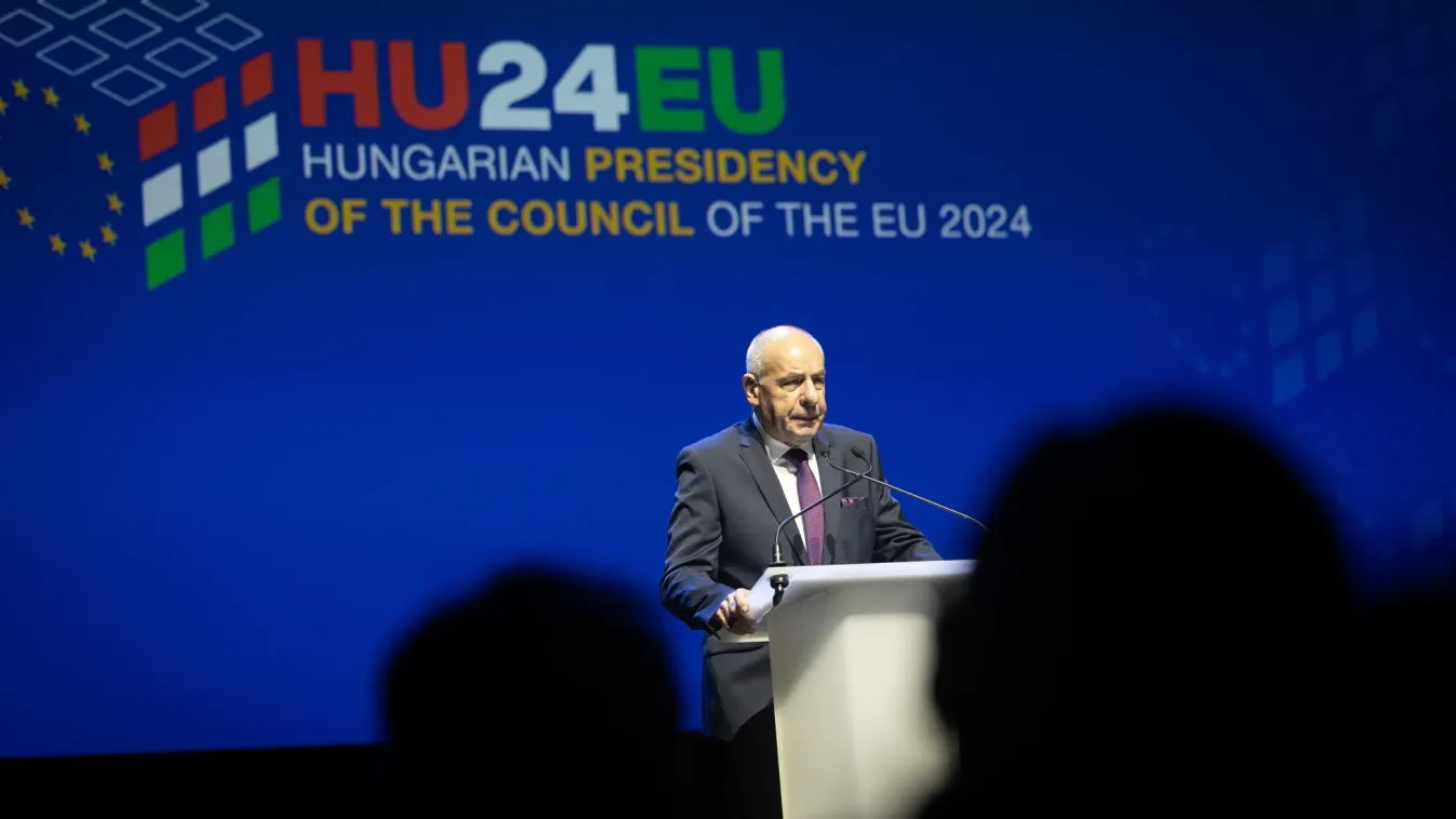 Sulyok Tamás az európai egységről beszélt