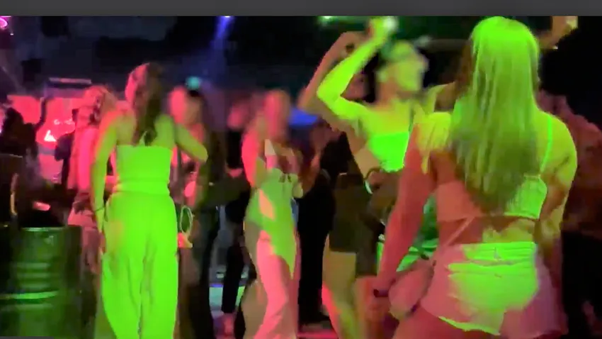 Magyar Péter egy Tinidiszkóban okozott botrányt