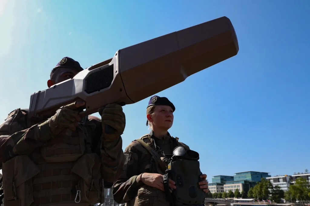 Szuperfegyverrel készülnek a dróntámadásra