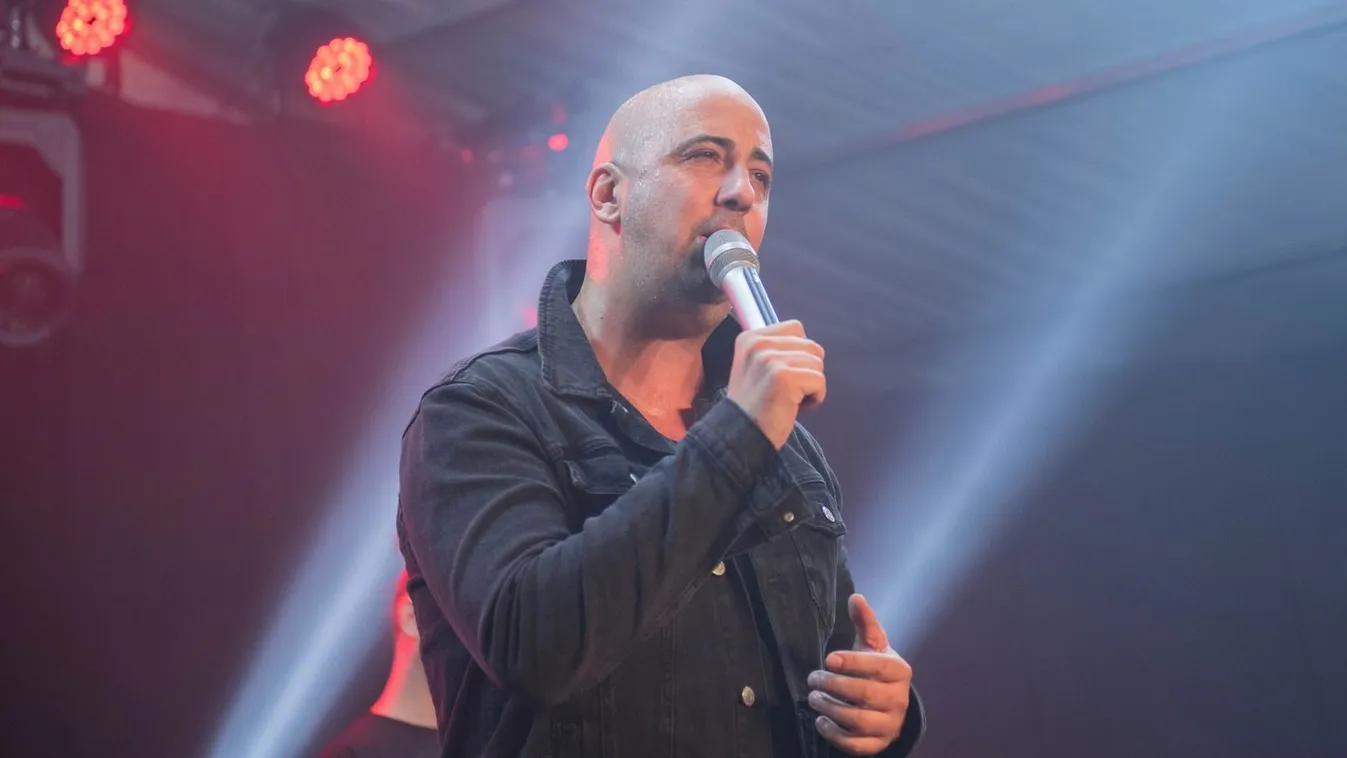 Dobrády Ákos kisfia már hároméves