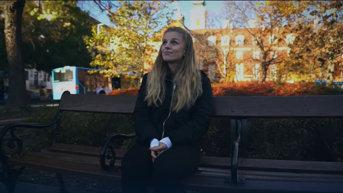 Nem engedhetik meg anyagilag, de magánklinikán szül a sztár