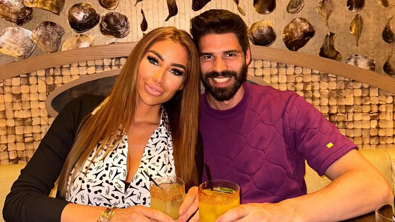 A tengerentúlon romantikáztak Voksán Virágék