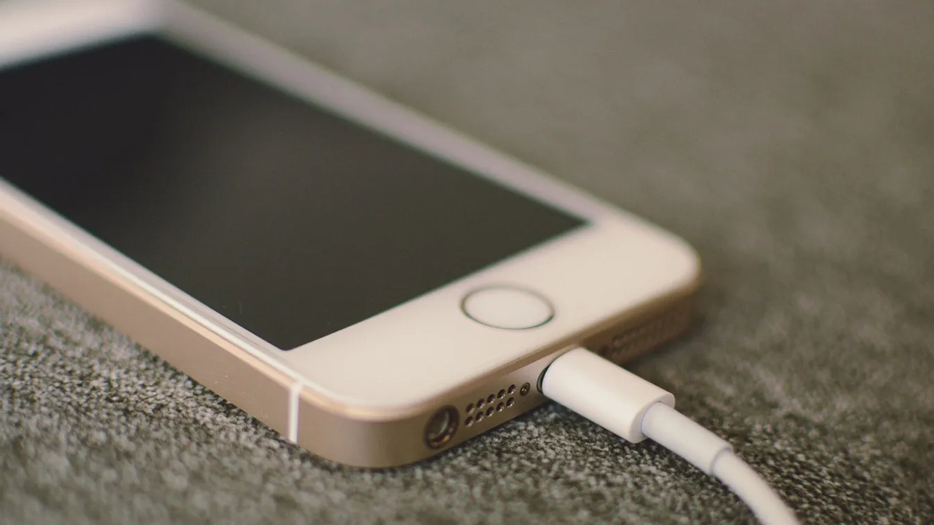 Azonnal nyomd rá a telefont, ha téged is felhív ez az ember!