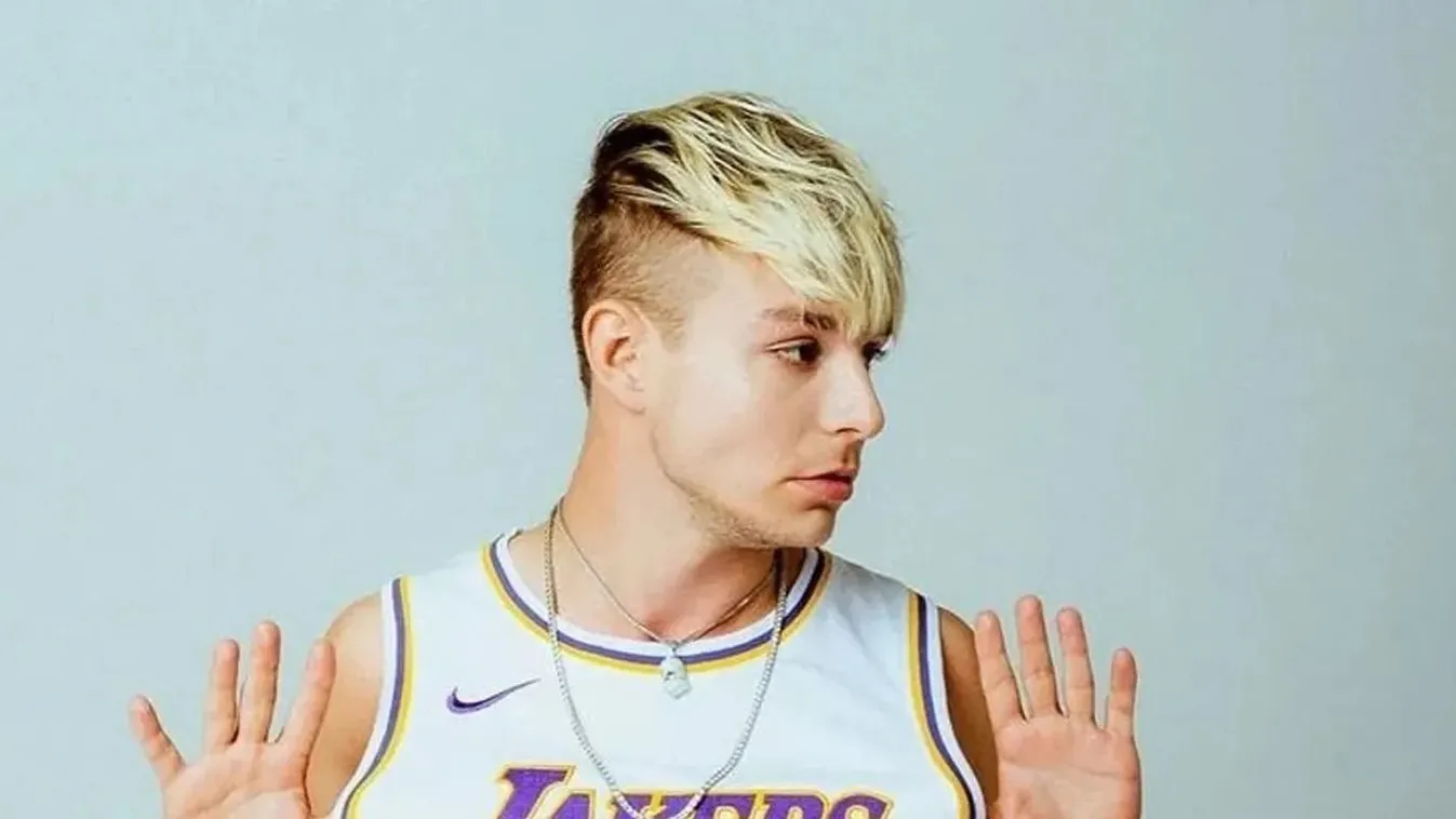 A TV2 sztárja a csajozásról: A hírnév bizonytalanná tett