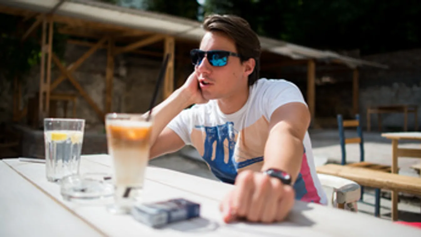 Bukott RTL-es szappanopera-rendező Magyar Péter helyettese