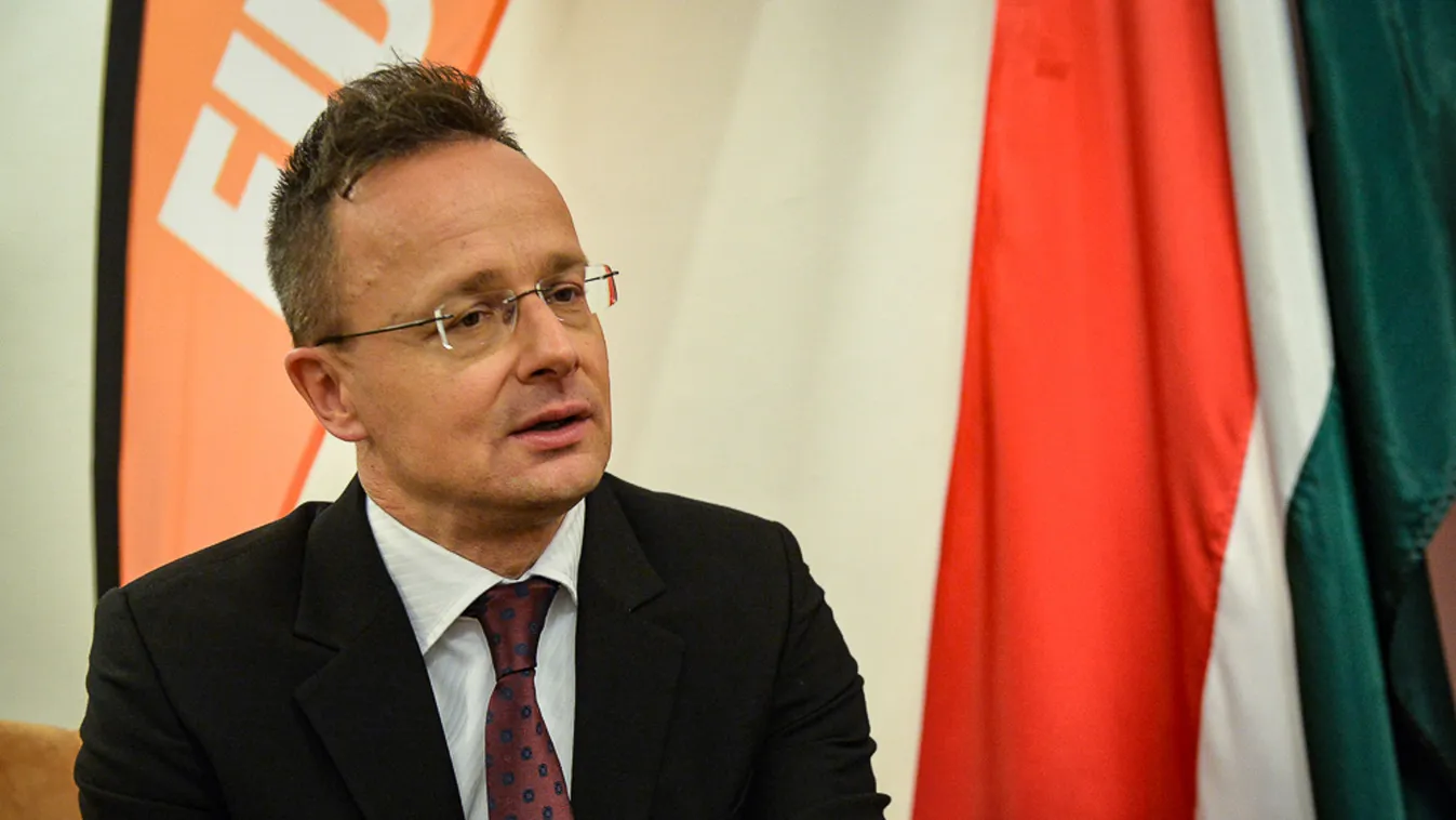 Szijjártó Péter: a brüsszeli külügyes bürokrácia a békemisszión köszörüli a nyelvét