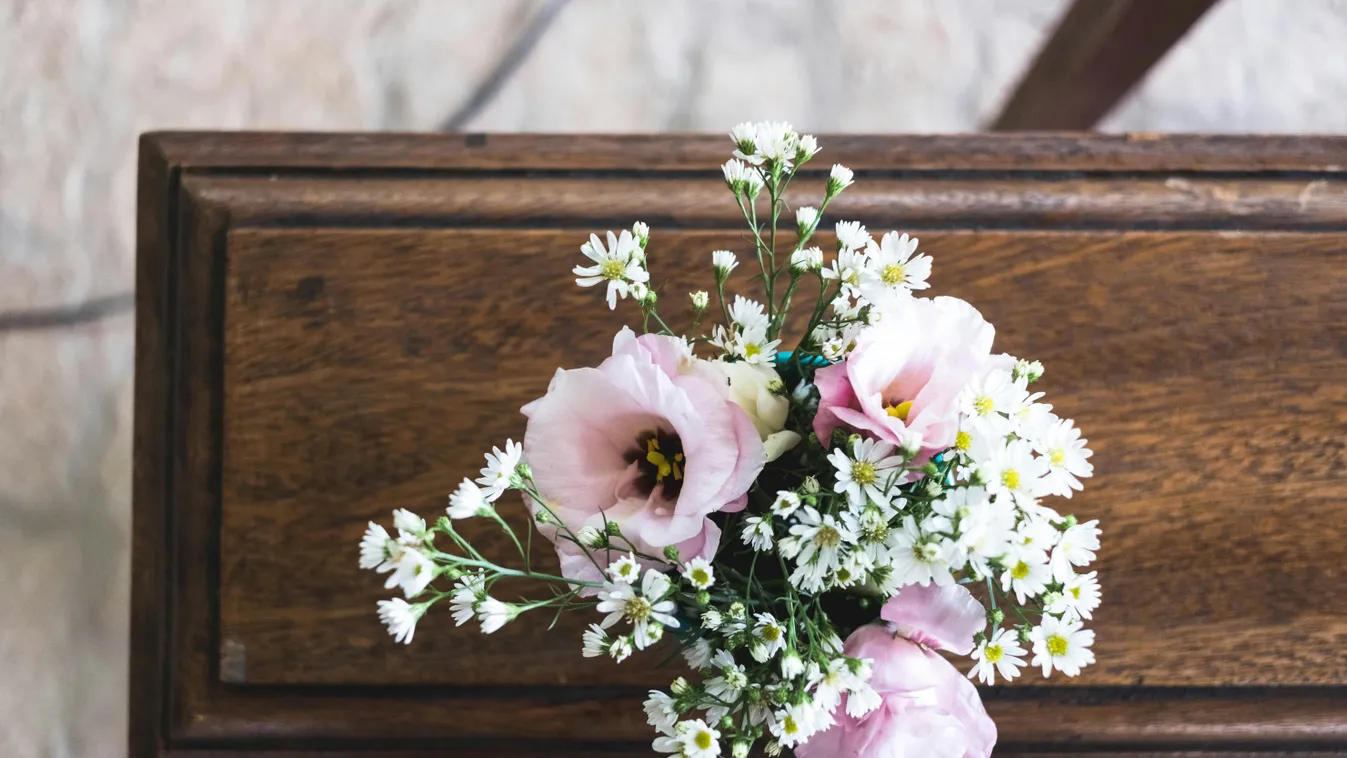 Az esküvőre készült öltönyben temették el Amanda fiát