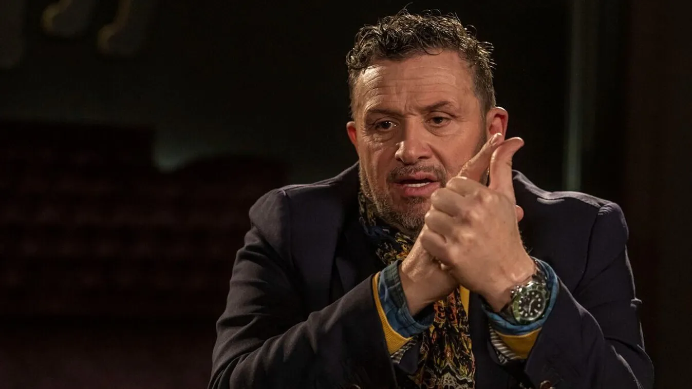 Otthonában, családja körében raboskodik tovább Lajcsi