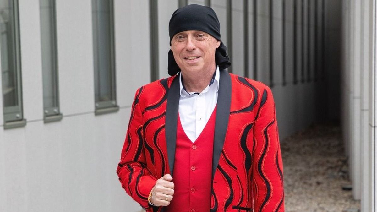 Hatalmas megtiszteltetés érte a magyar zenészt, de egy dologra oda kell figyelnie