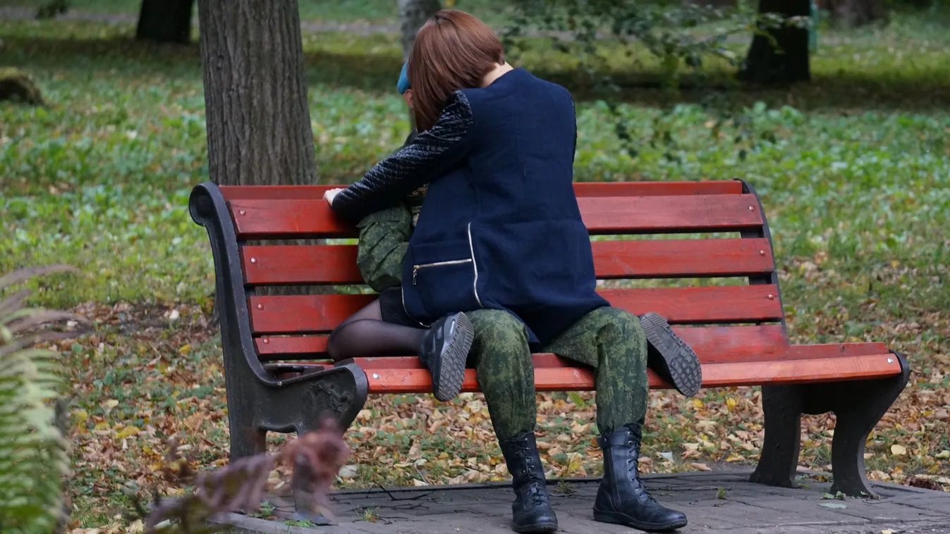 Nyilvánosan szexelt egy pár Rákospalotán