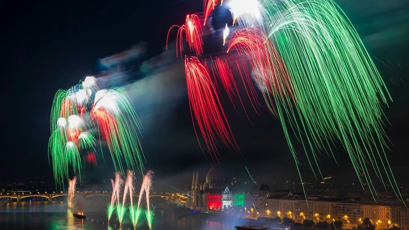 Ezer drón: minden eddigit felülmúló tűzijáték lesz az idei