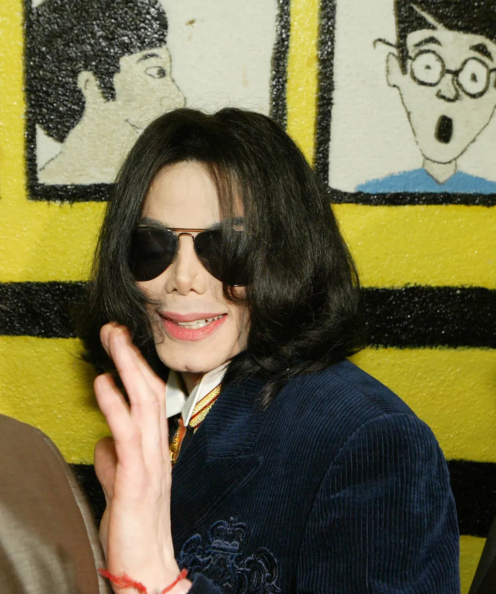 Michael Jackson Visits LA Sunday School Kids