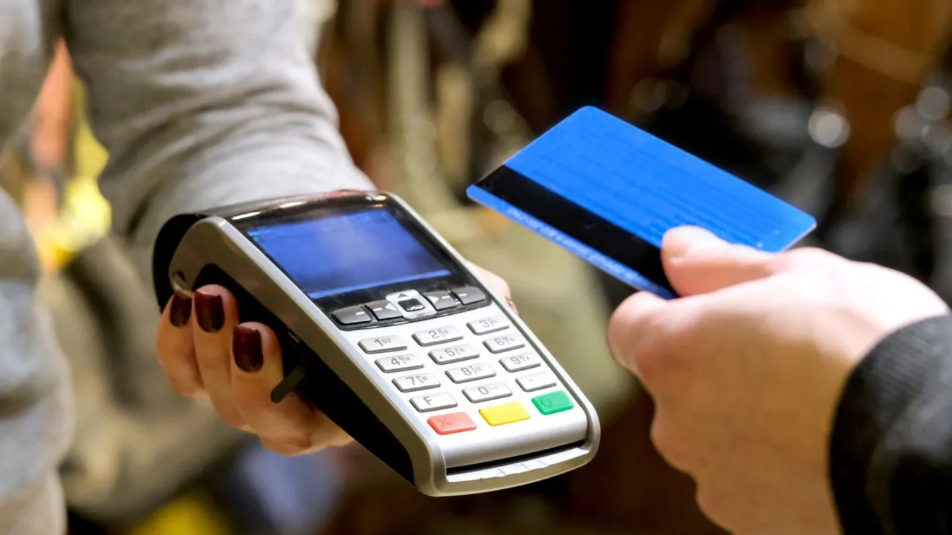 Örülhetnek a magyar fiatalok: ennyivel lettek gazdagabbak