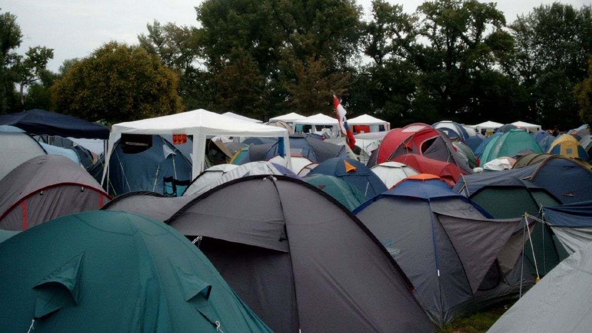 Veszélyes órák várnak a Sziget fesztiválozóira - így úszhatod meg azt, ami jön
