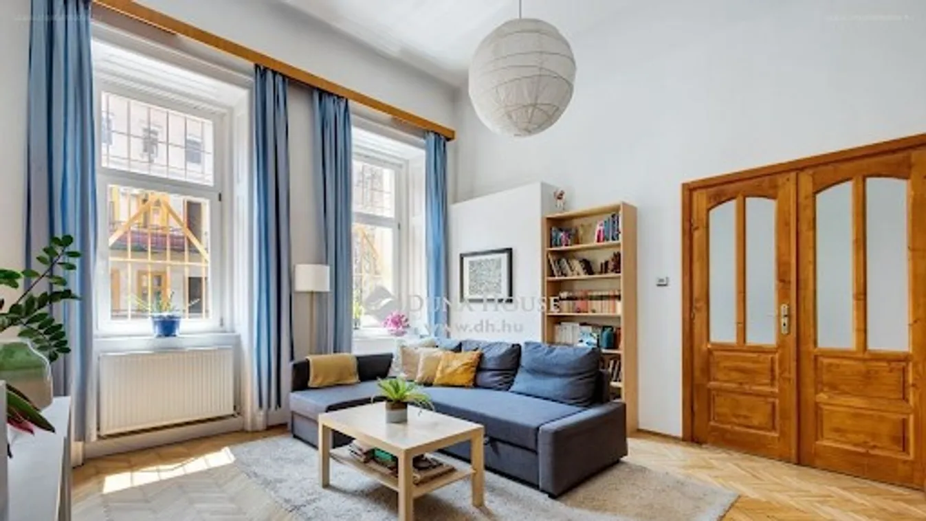 Csodaszépen felújított belvárosi lakás, akár kiadásra is!
