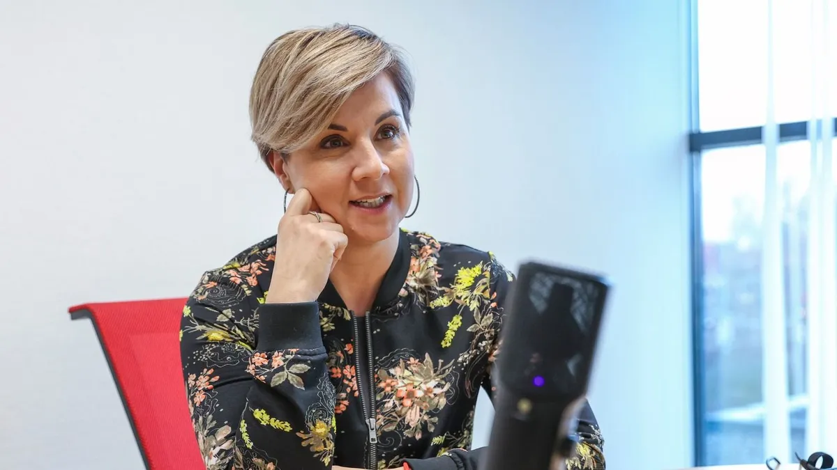 Ábel Anita gyermekkorában nem tudott mit kezdeni a hírnevével.