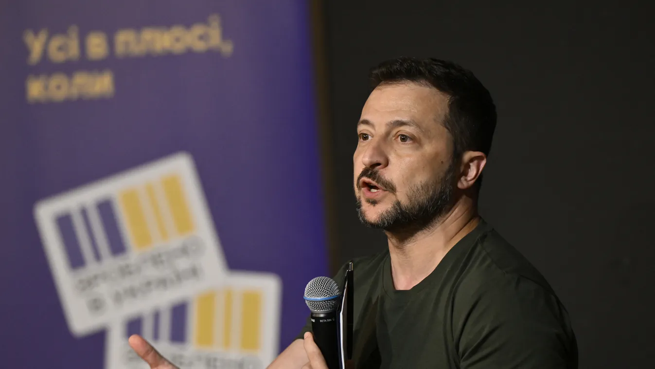 Nem várt helyről kapott pofont Zelenszkij