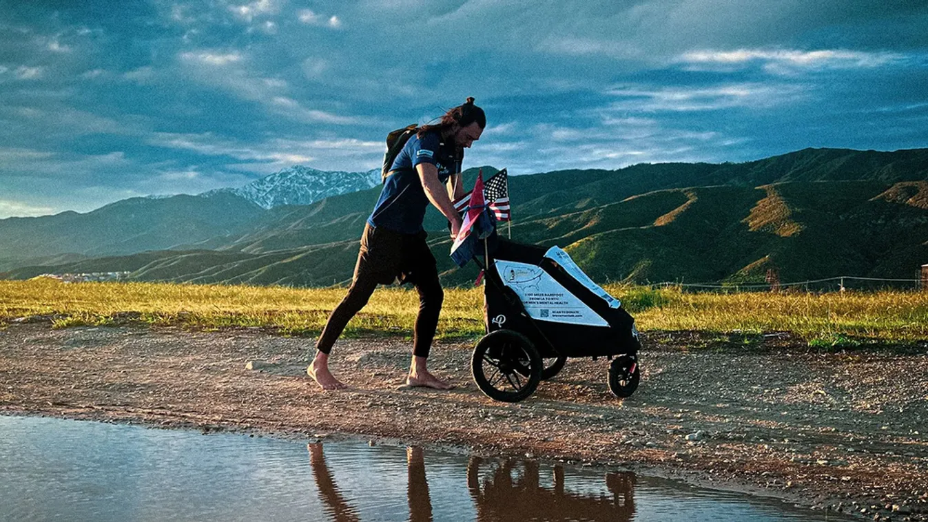 Rekord: 3400 kilométert gyalogolt mezítláb egy holland férfi