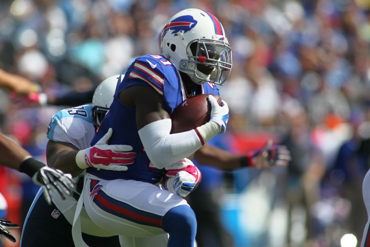 NFL: OCT 11 Bills at Titans