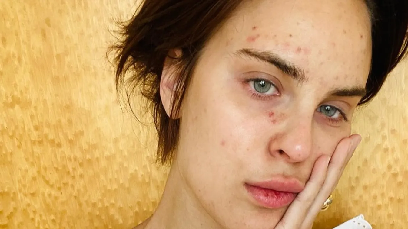 Sokkoló fotót osztott meg Bruce Willis lánya