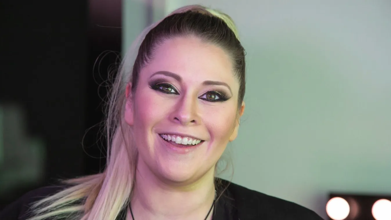 Ez Király Linda életének egyik legboldogabb nyara