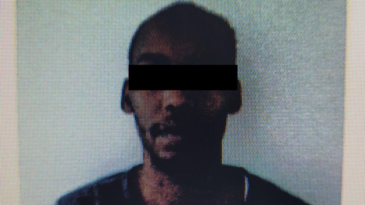 Németország: elengedték moziba a gyilkos migránst, azonnal megszökött